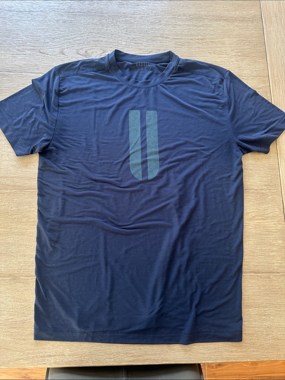 Nobull horns Men's Navy Graphic Performance Tee